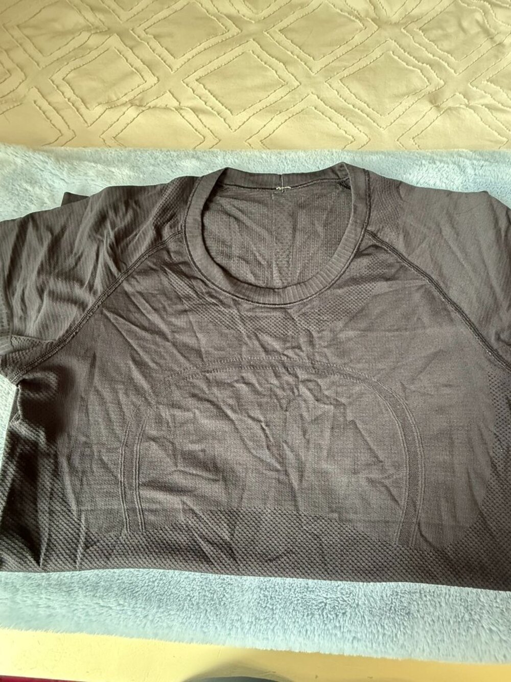 Lululemon Swiftly Tech (hip length) - Dark Gray - 10